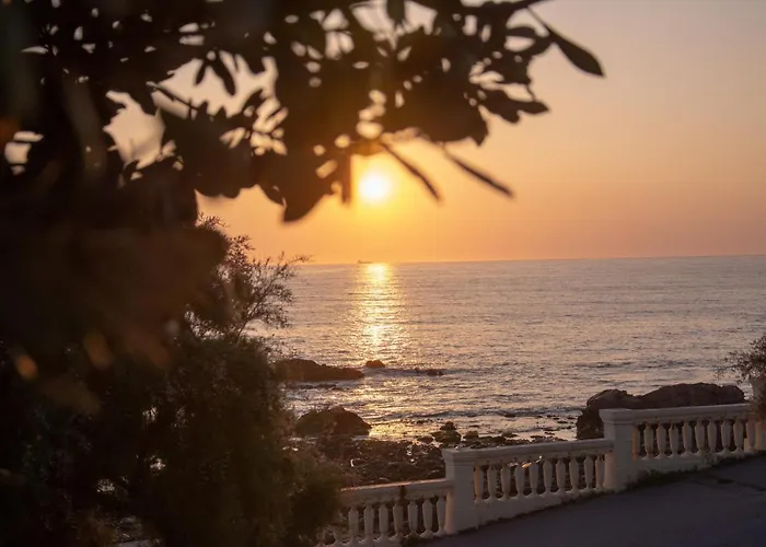 Apartman By The Sea *